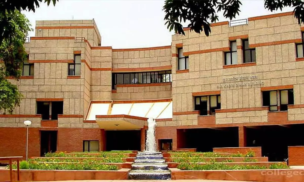 IIT Kanpur launches 5 new eMasters Degree programmes