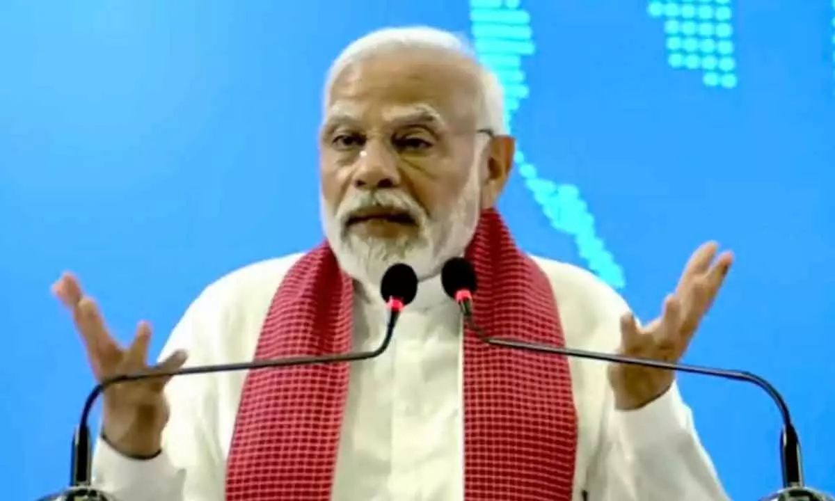 India doesnt need shortcut politics: PM Modi