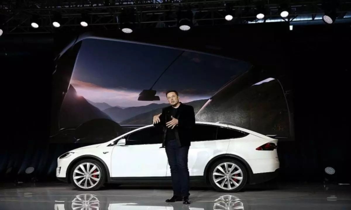 U.S. SEC investigates Elon Musks role in Tesla self-driving claims