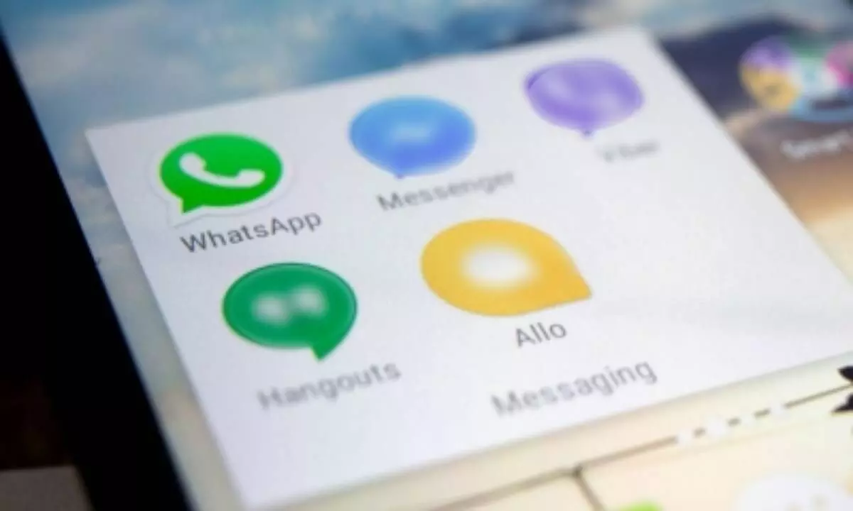 WhatsApp faces privacy setting issue globally on iOS