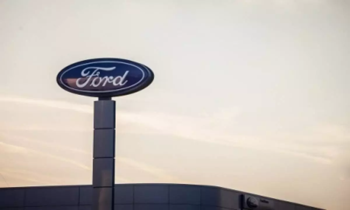 Ford halts production, shipments of electric truck due to battery issue