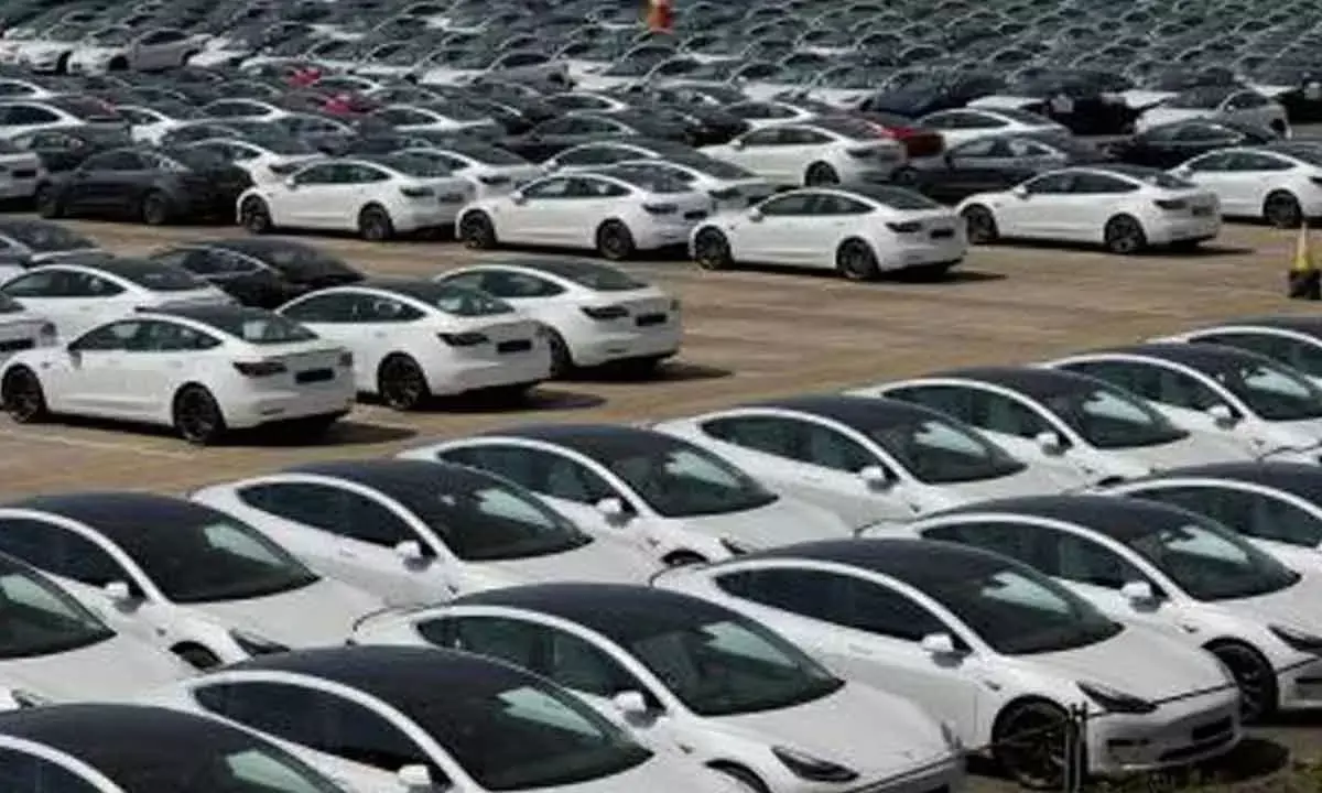 EU bans gas, diesel car sales from 2035