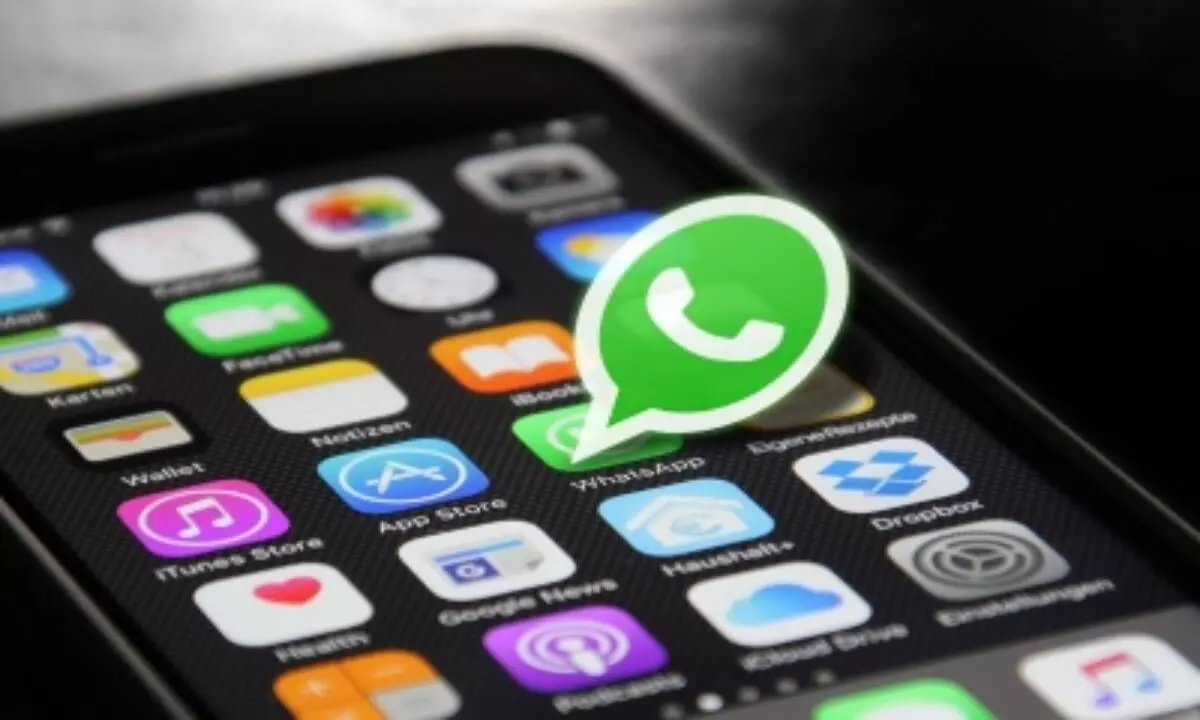 WhatsApp now lets users report status updates on iOS beta