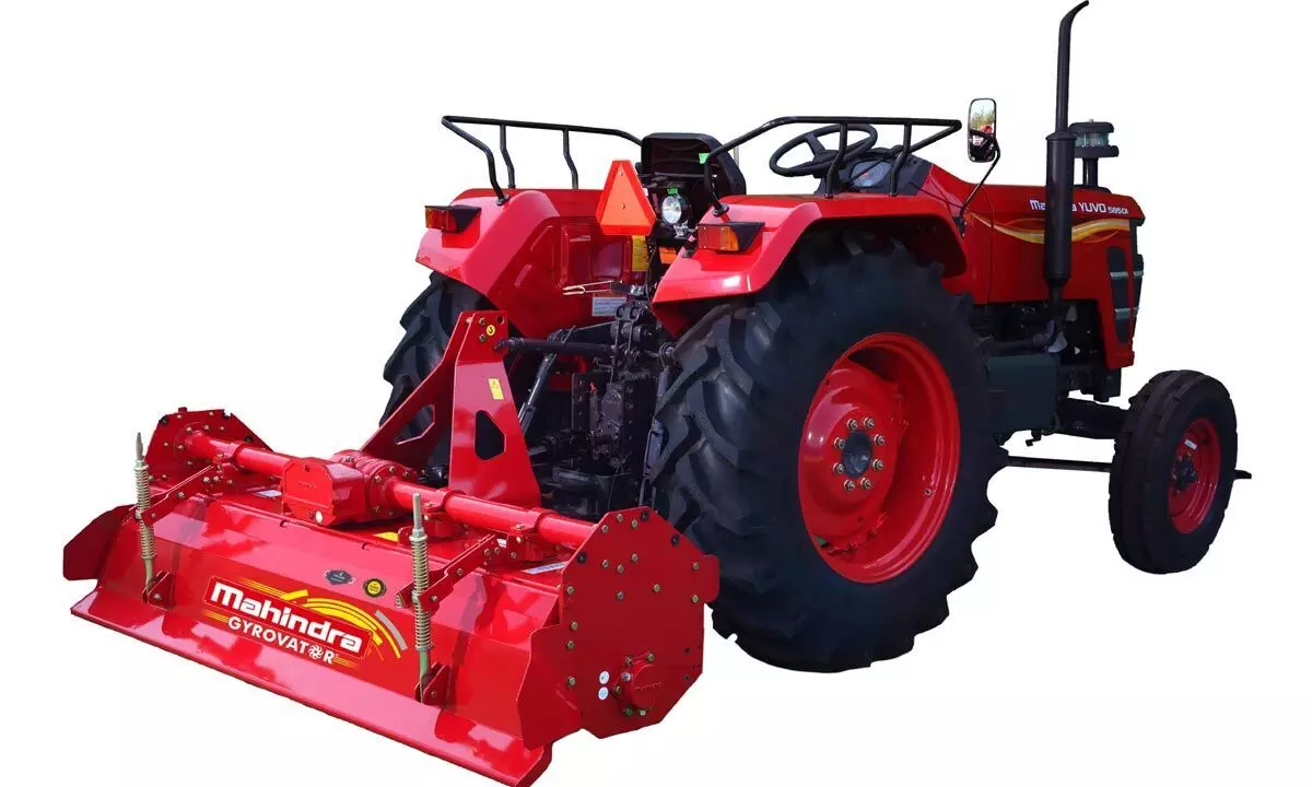 Mahindra, SBI tie up for tractor loans