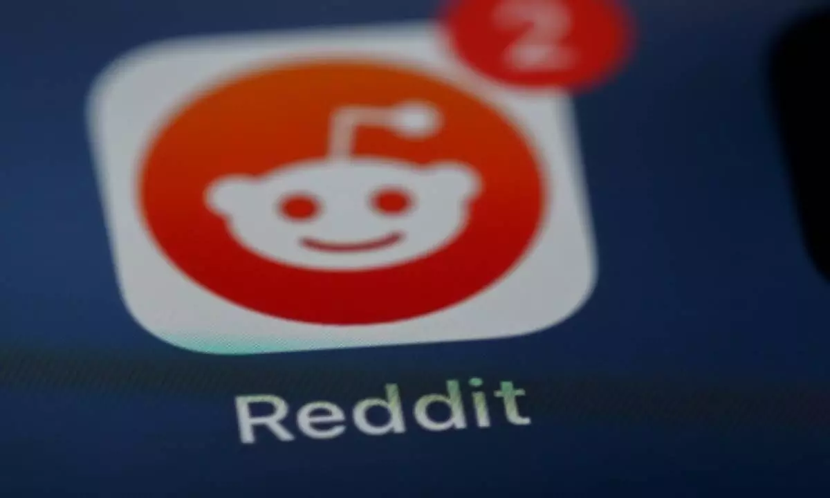 Reddits new Transparency Center to serve as hub for its safety, security info