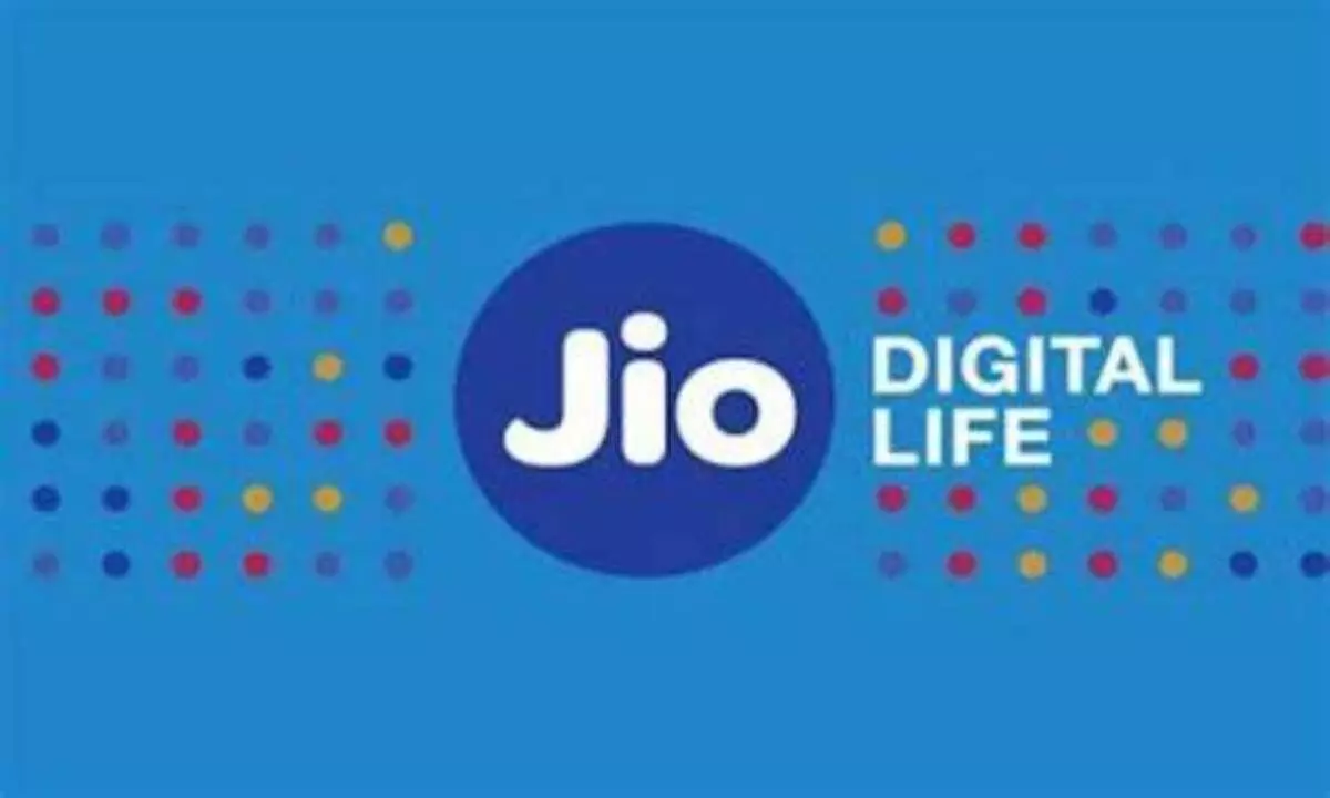 Jio Q1 net up 12% to `4,863 cr