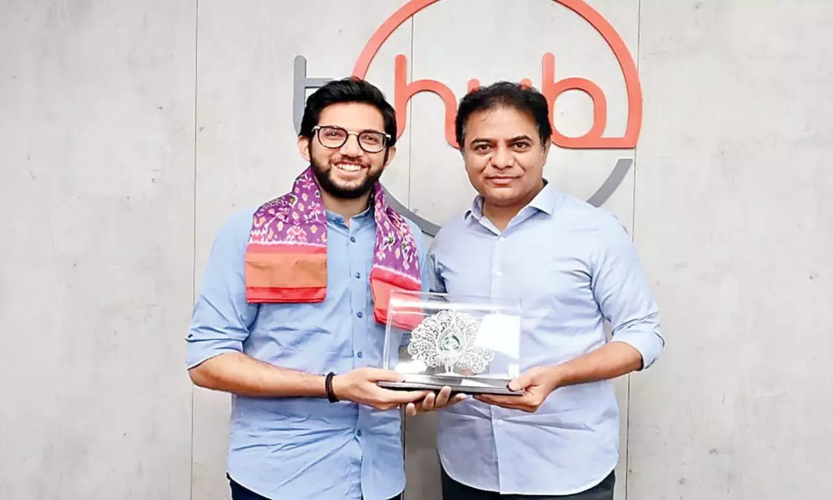 Aaditya Thackeray visits T-Hub, meets KTR