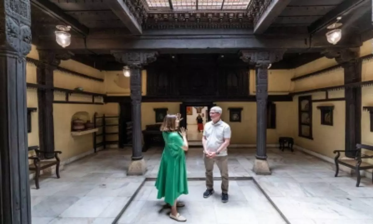 Tim Cook visits Lodhi Art District, National Crafts Museum in Delhi