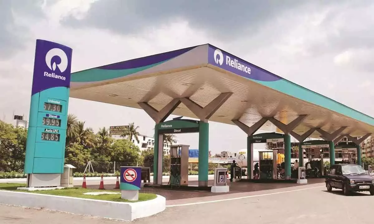 Reliance-bp, Nayara price petrol, diesel at market rates