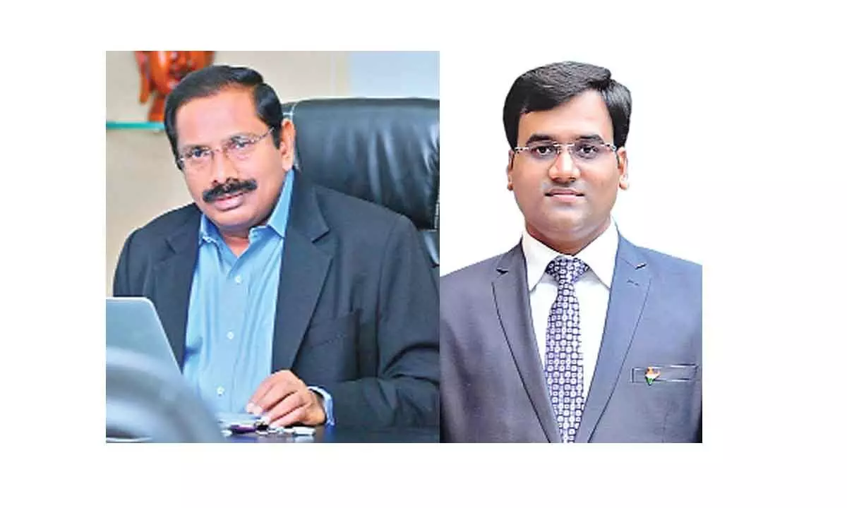 K Vijayanand, Special Chief Secretary, Energy, AP (Left); APGENCO MD KVN Chakradhar Babu(Right)