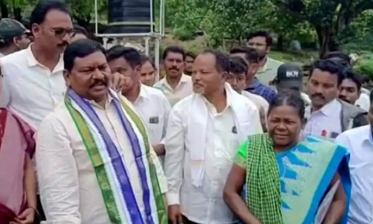 AP Dy CM’s visit to disputed AOB villages raises tension