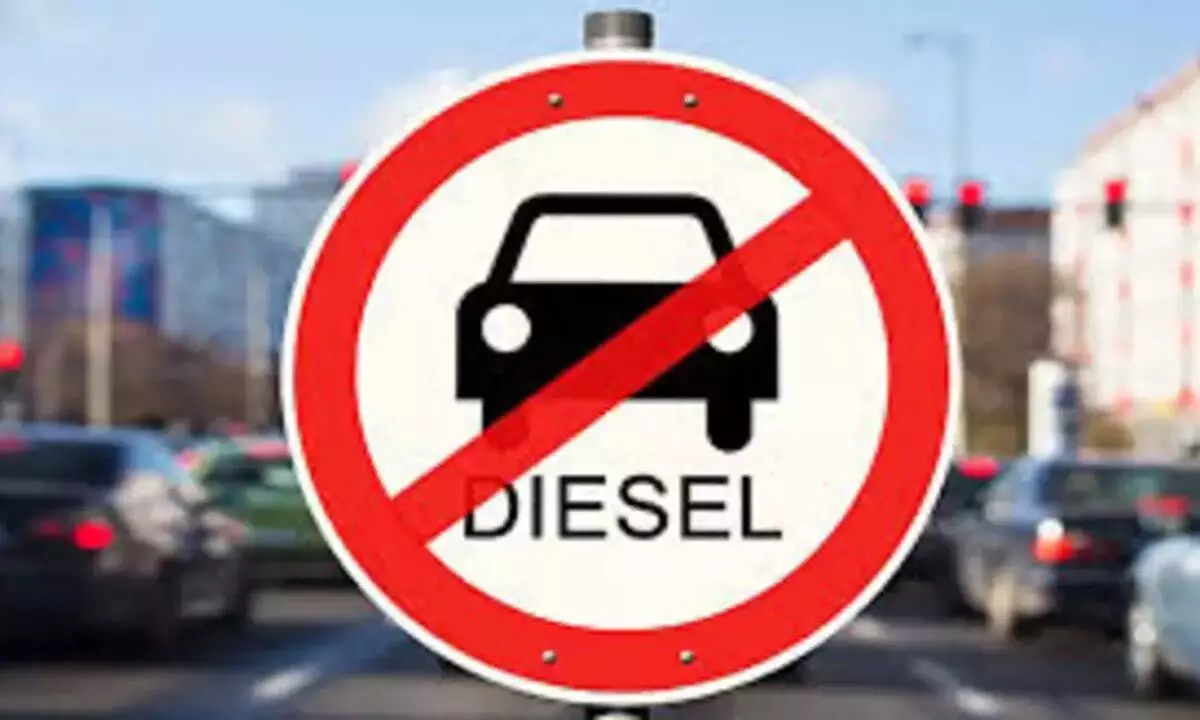 Panel for banning 4-wheeler diesel vehicles in big cities