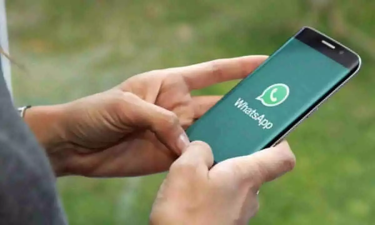 WhatsApp rolling out new crop tool
