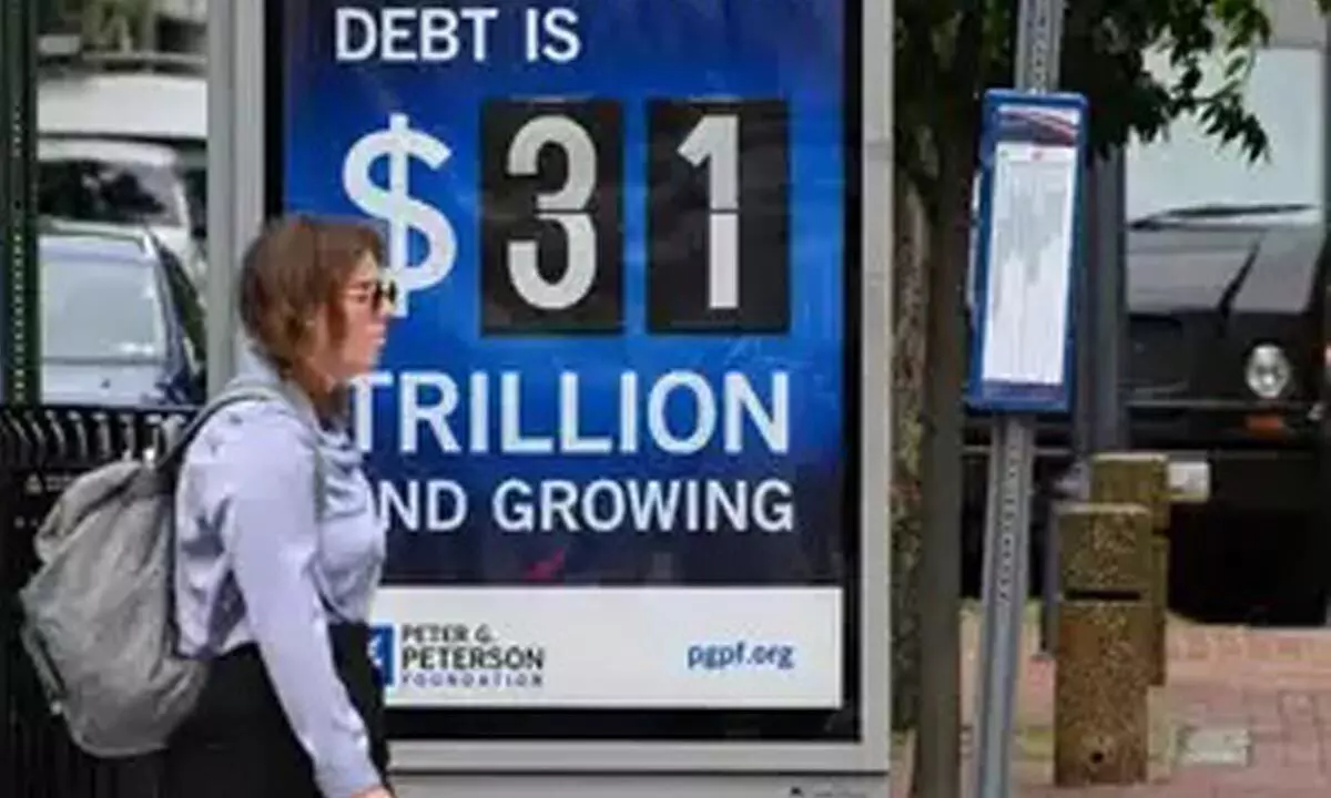 US on verge of debt default now!