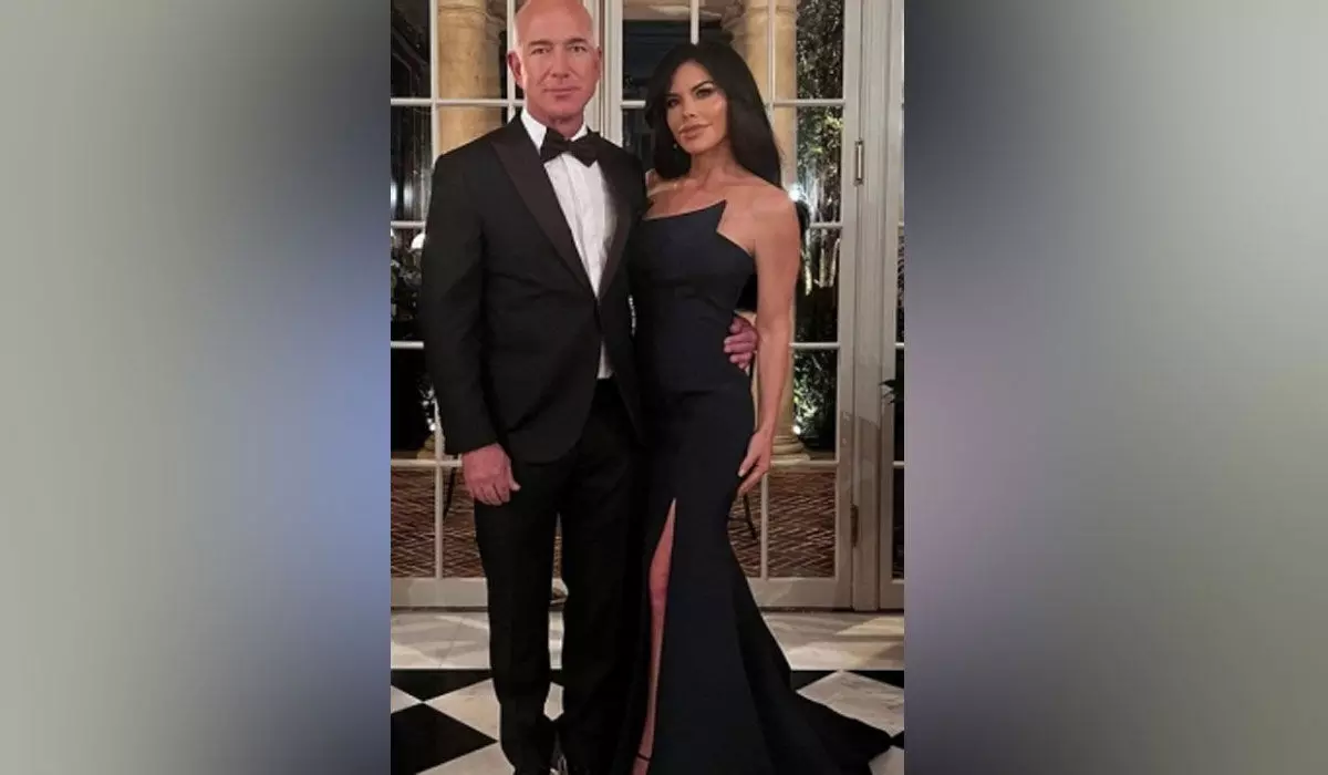 Jeff Bezos engaged to girlfriend Lauren Sanchez: Report