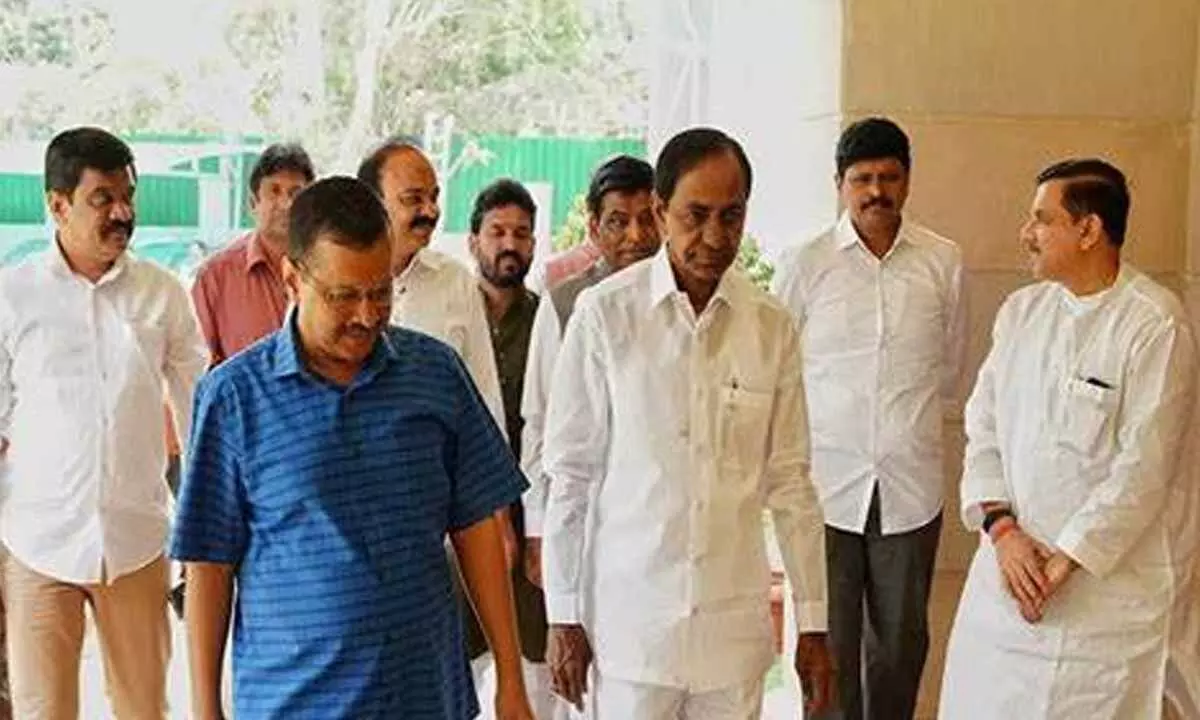 Kejriwal to seek KCR support against Ordinance