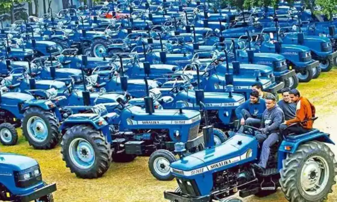 Tractor wholesale volume may grow 15-17% this fiscal
