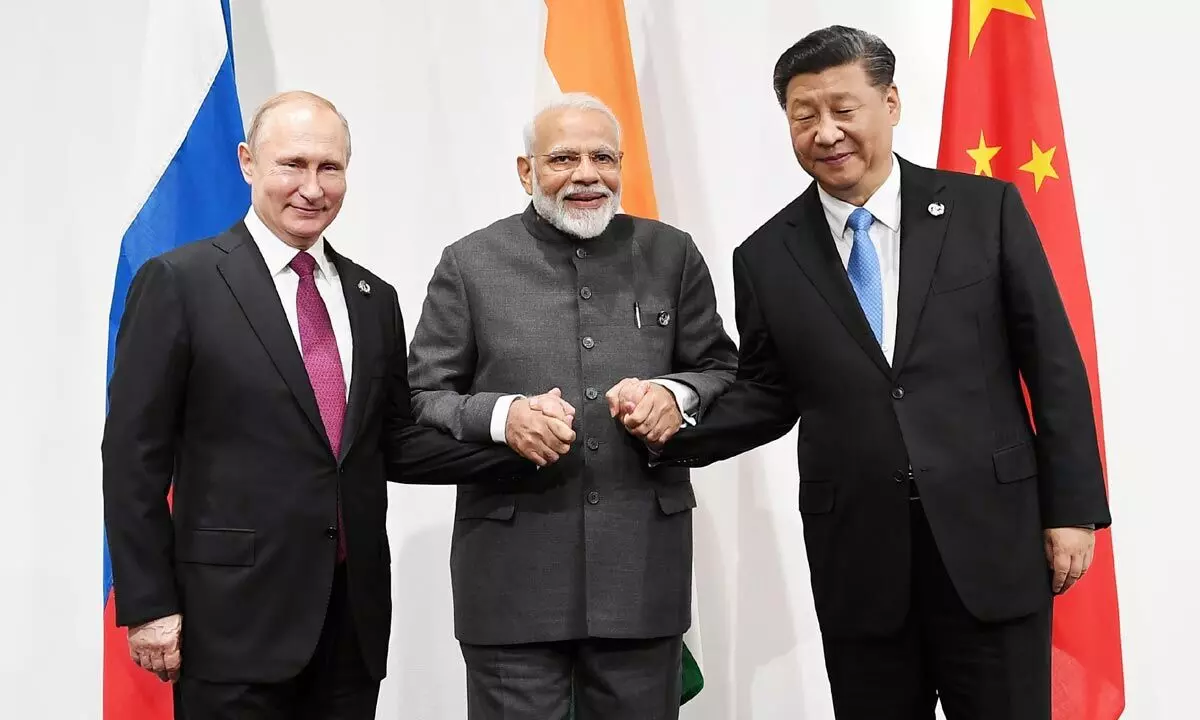 India in tug of war with China for Russian support