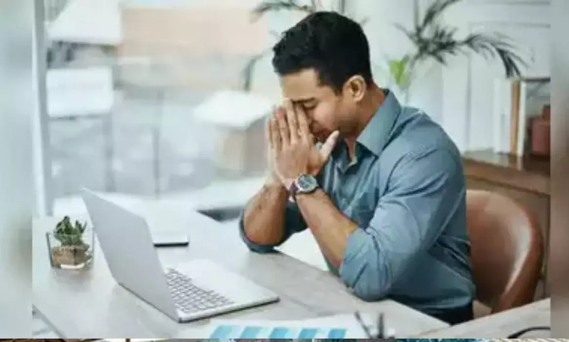 Married men less likely to experience burnout at work