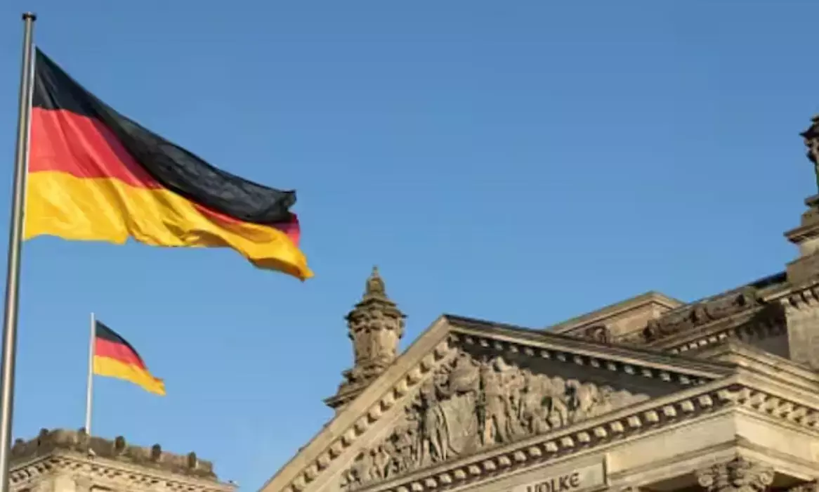 2nd qtr off to a weak start for German mfg