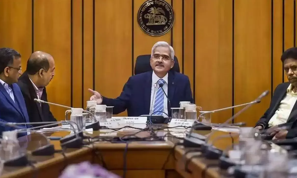 Status quo on repo rate hike more likely