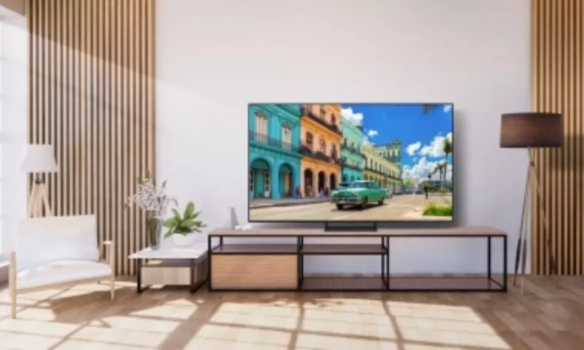 India smart TV market up 8% in 1st half of 2023, ships 4.5 mn units: Report