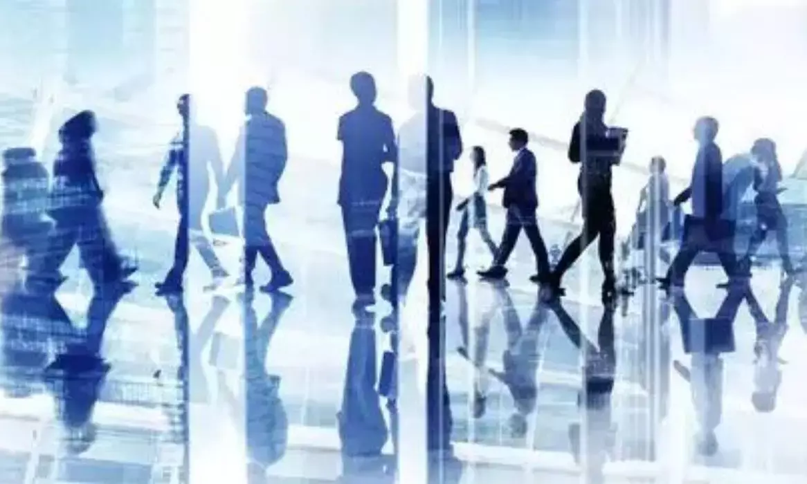 Slowdown haunts India Inc as big deals disappear