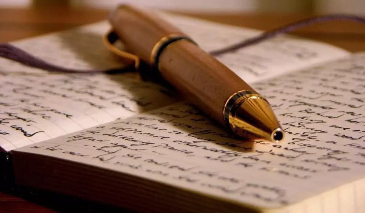 Phrasing it right: The case for good professional writing Phrasing it right: The case for good professional writing
