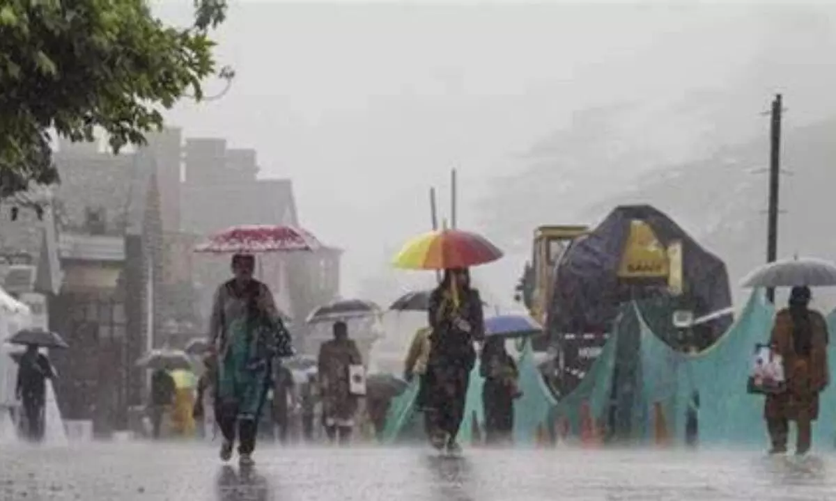Heavy rains hit N India Heavy rains hit N India