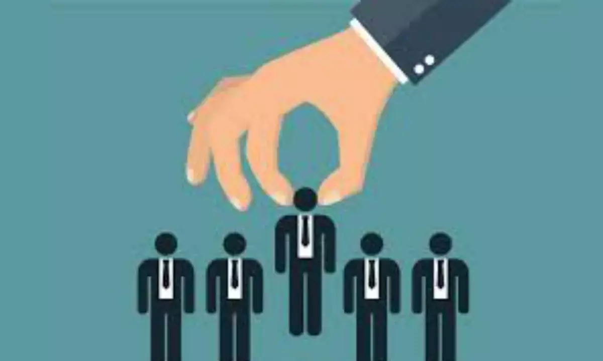 Subdued demand hits lateral hiring at IT cos