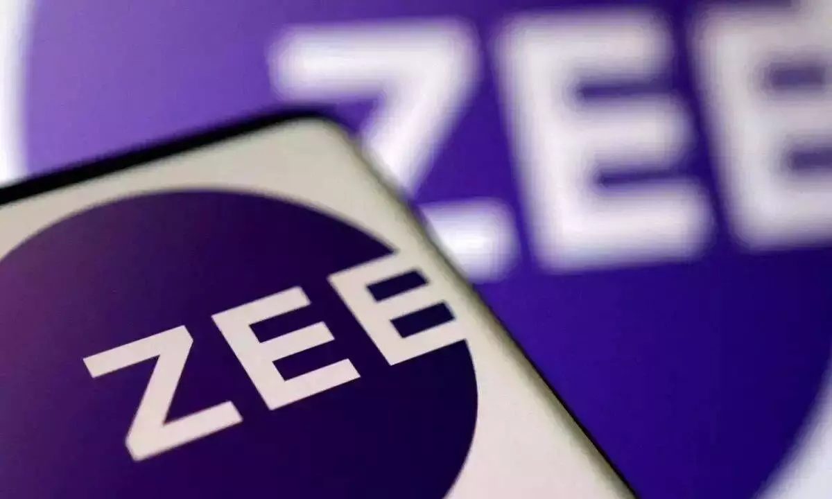 Zee shares plunge 25% at lower circuit