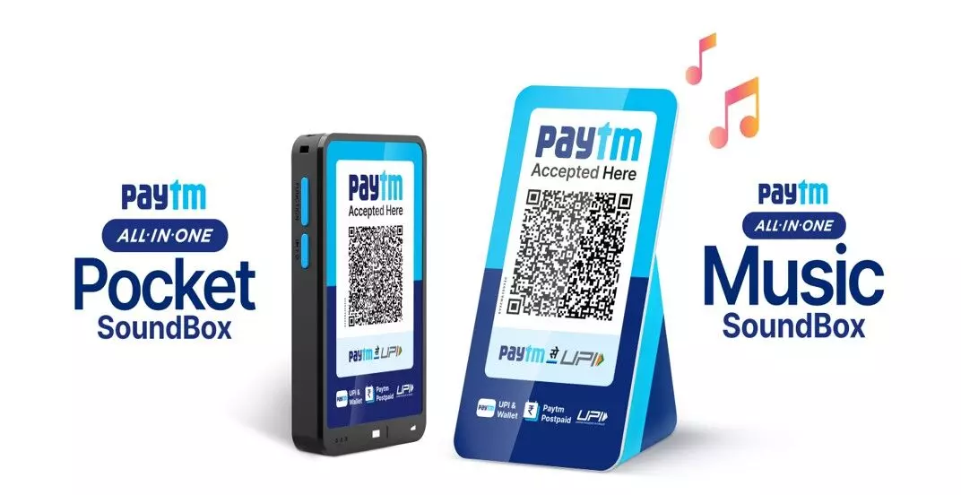 Paytm launches two innovative payment device, can be used on the go