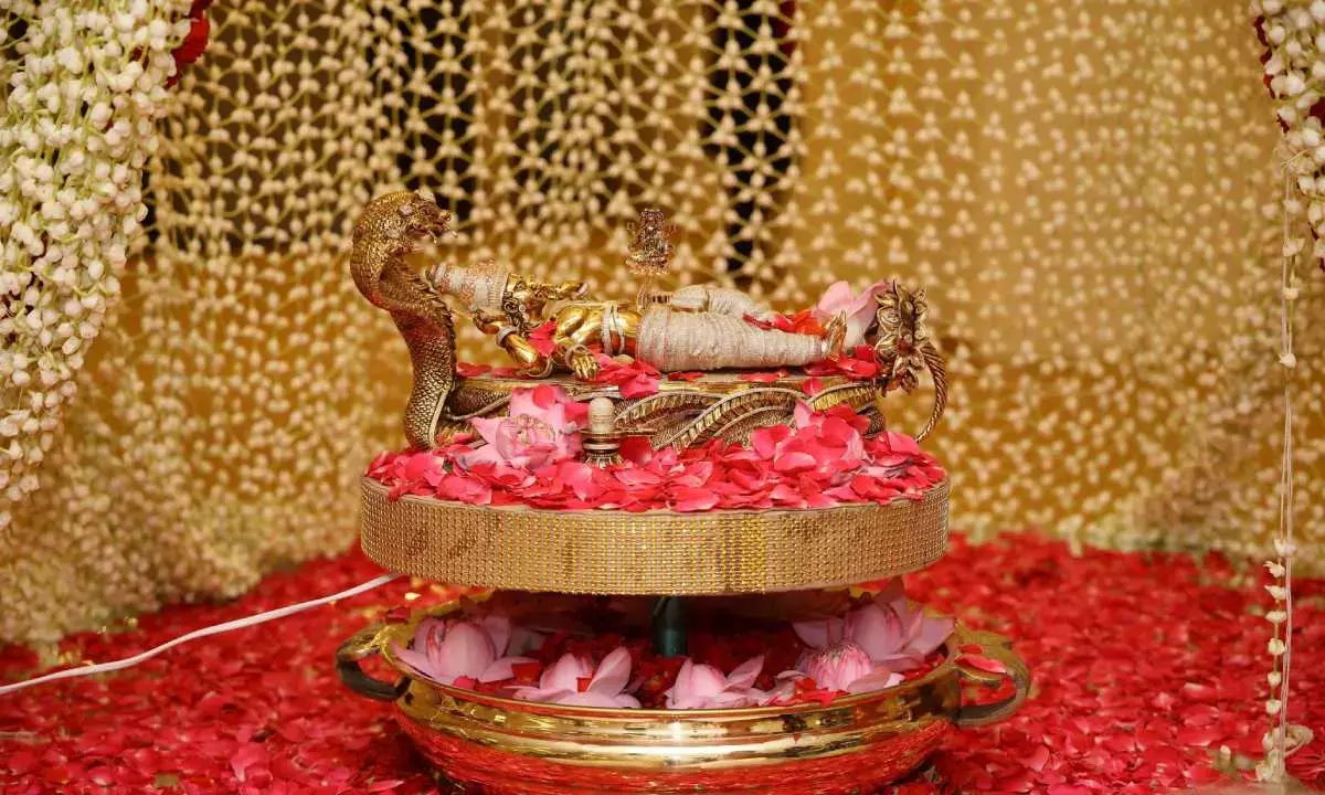 Shiv Narayan Jewellers’ new masterpiece unveiled in Hyderabad