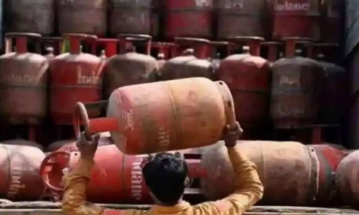 Breather for households as LPG price cut by Rs 200/cyl