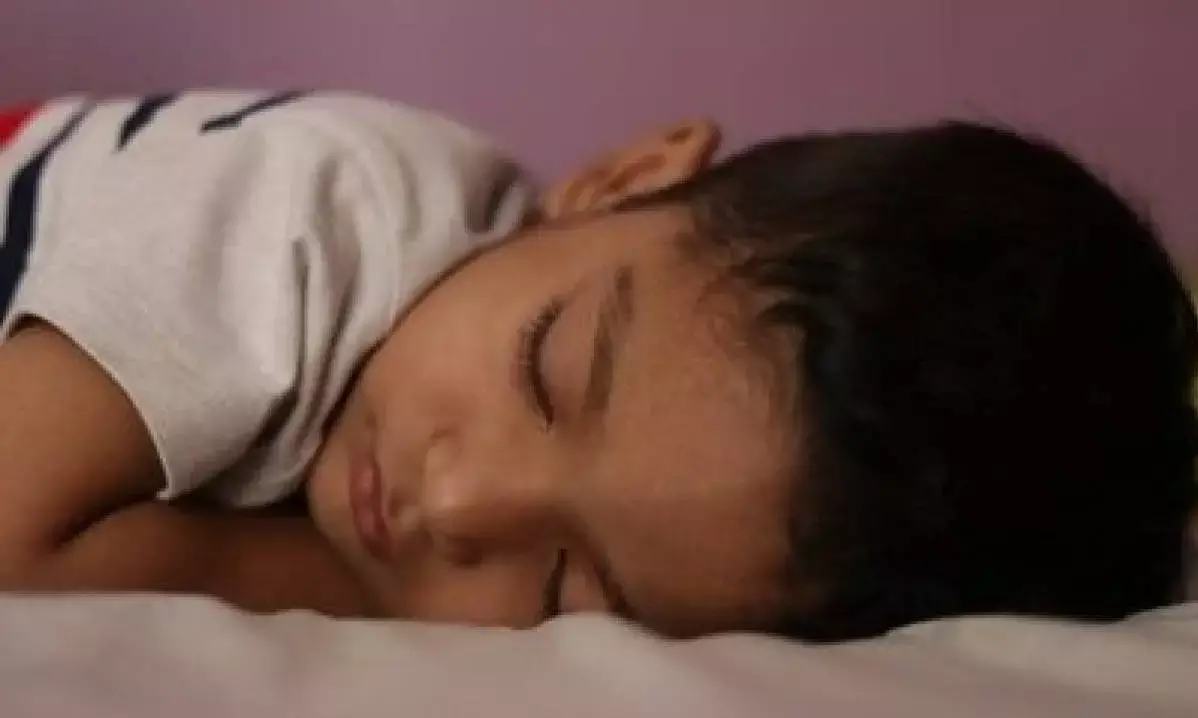 Enough sleep can help combat effects of stressful environment