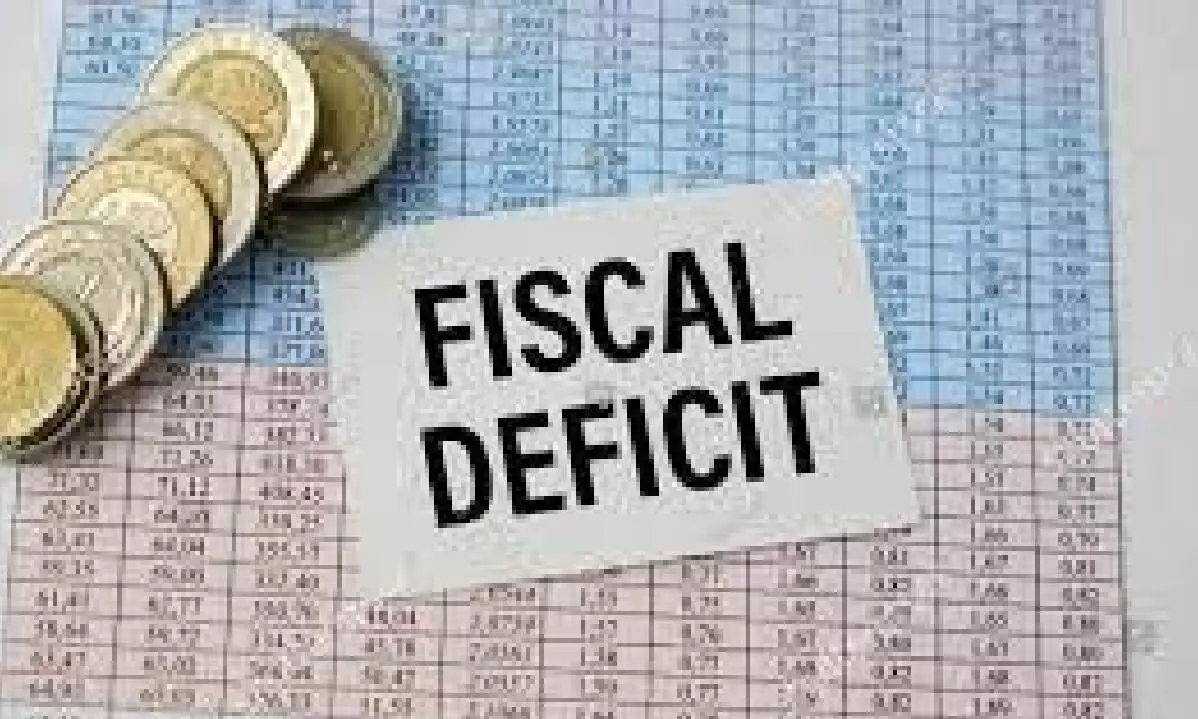 Fiscal deficit at 33.9% of FY24 target in 4 mths