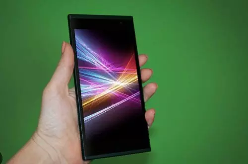 Four upper mid-range smartphone under Rs 35,000 Four upper mid-range smartphone under Rs 35,000