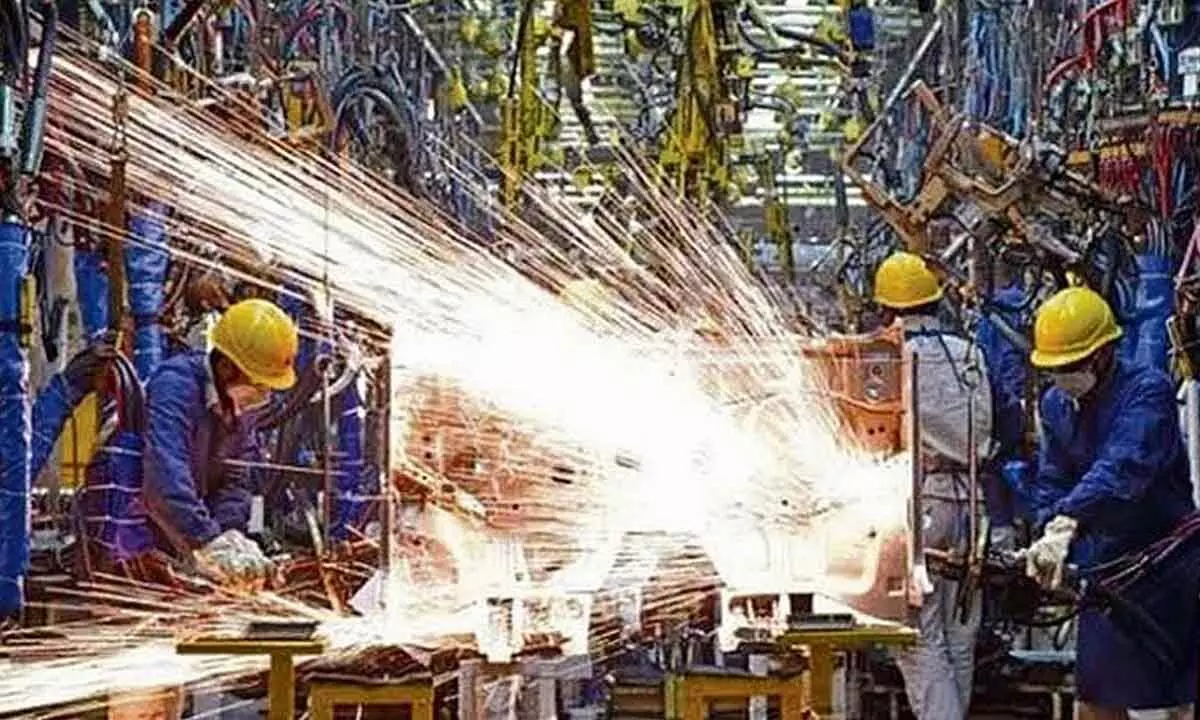 Factory output rises to 5-mth high of 5.7%