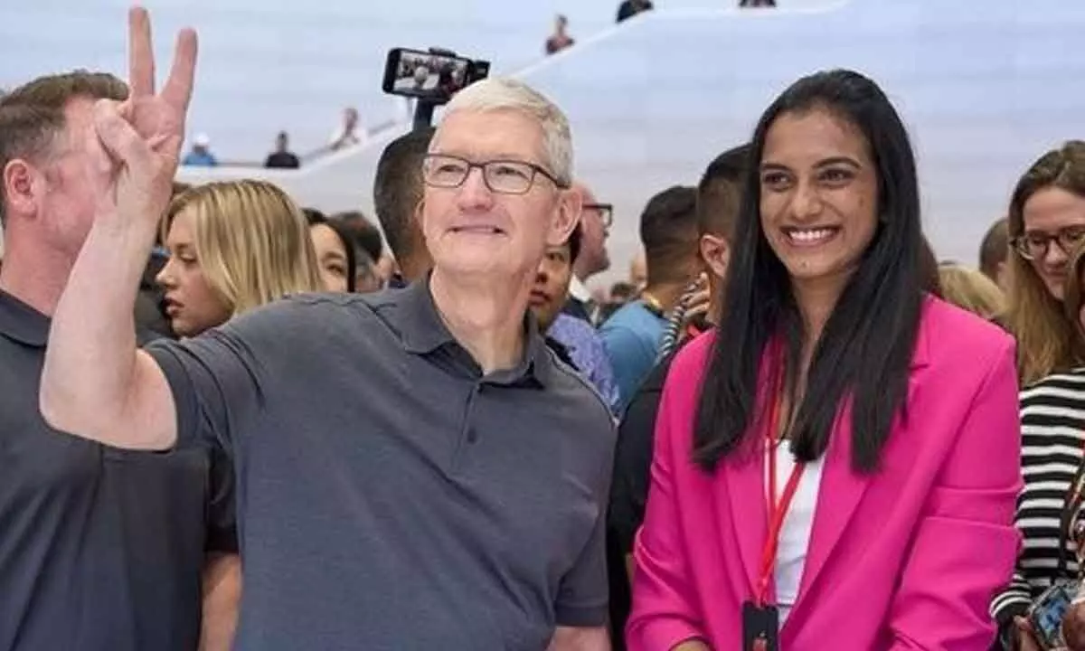 PV Sindhu meets Tim Cook