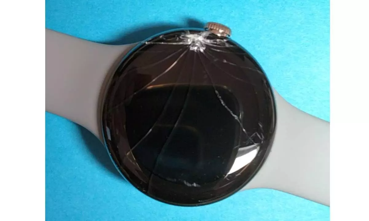 Google wont fix broken Pixel Watch screens