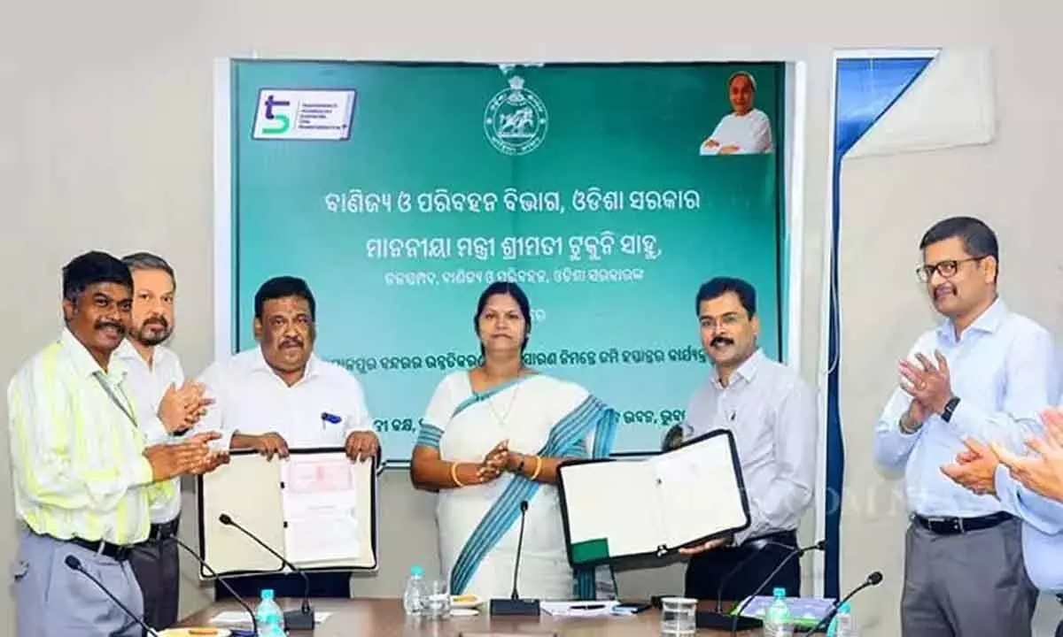 Odisha signs MoU with Gopalpur Port