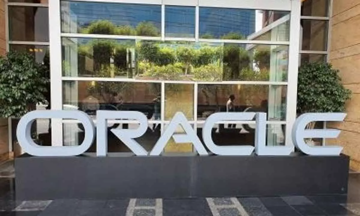 Oracle launches gen AI to help firms