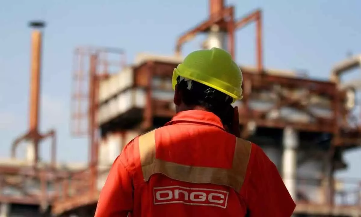 ONGC to sell crude oil from Mumbai offshore to HPCL