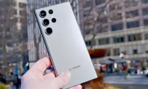 3 Phones That Offer DSLR-Like Camera Quality for Stunning Photography