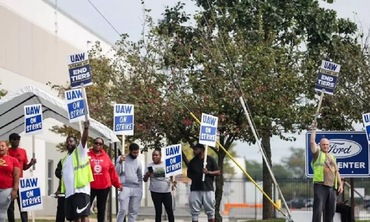 UAW expands strike to Fords biggest plant in Kentucky