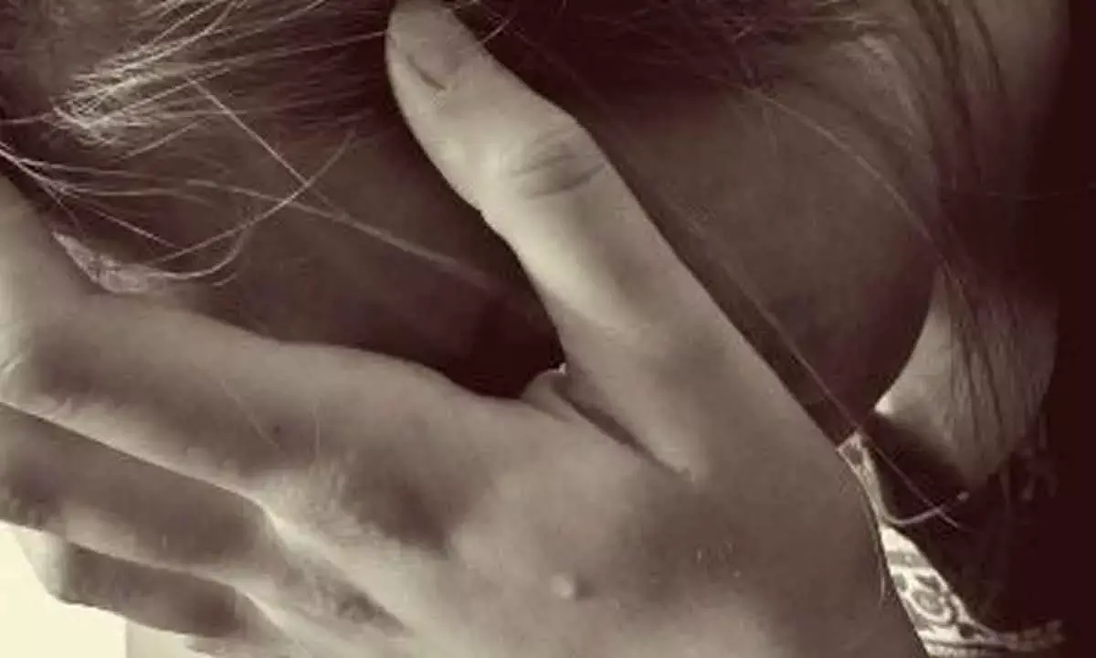 Mental health disorders common in 15% of working adults