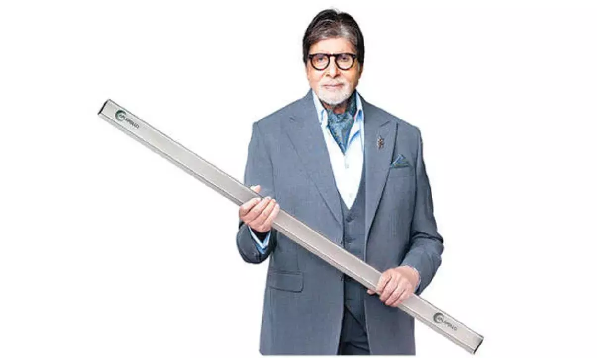 Amitabh Bachchan endorses APL Apollo