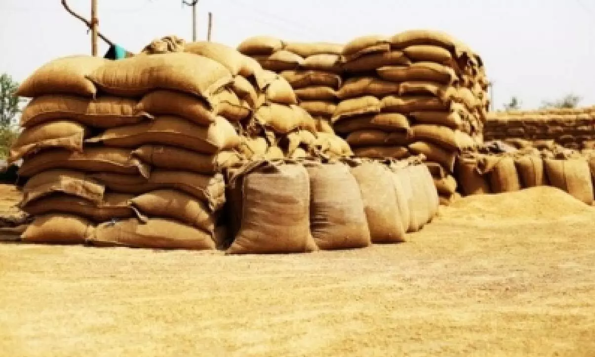 Bidders can purchase 200 MT wheat through open market