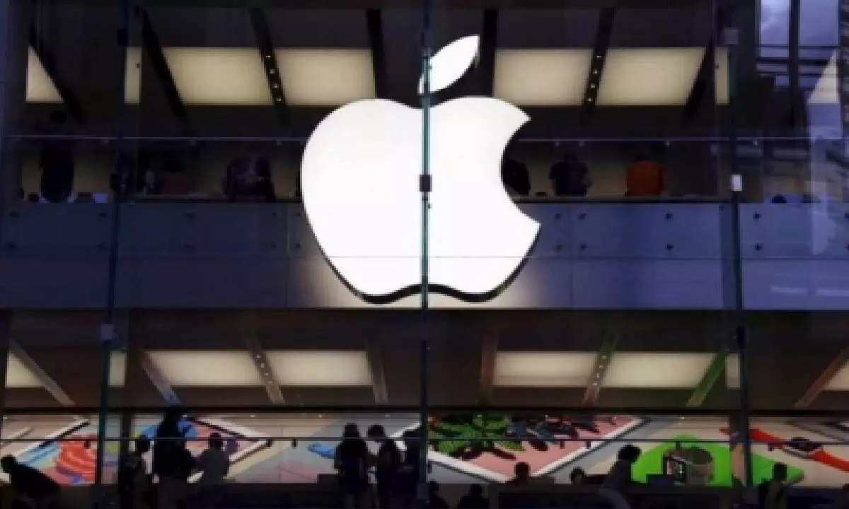 Apple, US govt reach $25 mn settlement over job bias allegations