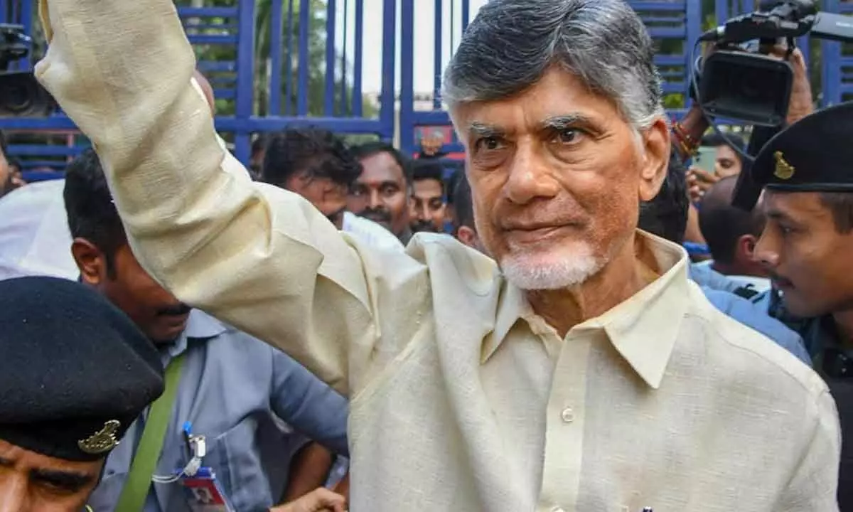 AP HC rejects CID’s plea of surveillance of Naidu on bail